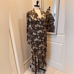 Banana Republic wrap dress, size small, like new condition